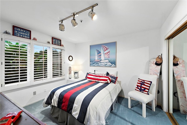 4026 Calle Lisa, San Clemente, CA 92672 - carpeted bedroom with rail lighting