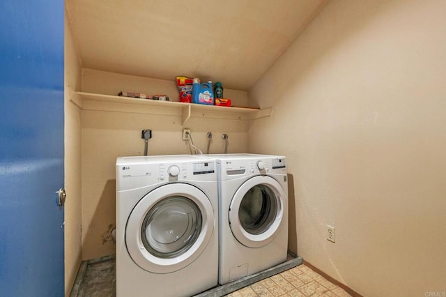 6919 Sandleford Way, San Diego, CA 92139 - washroom with washing machine and dryer and baseboards