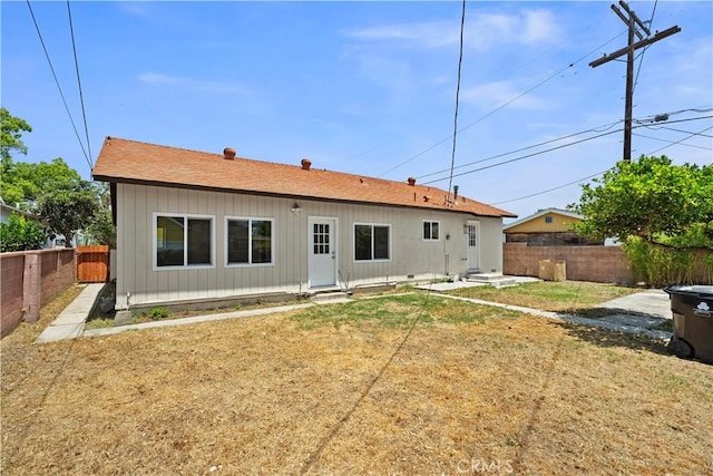 14900 Blackhawk St, San Fernando, CA 91345 - photo 28
