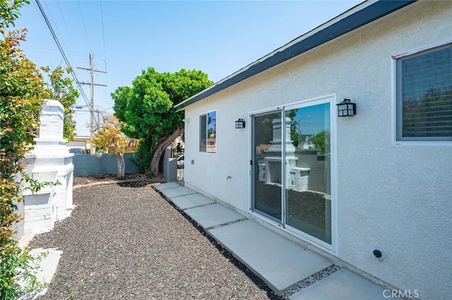 2101 W 76th St, Los Angeles, CA 90047 - view of yard