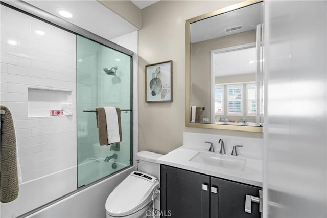 62 Pelican Ln, Irvine, CA 92618 - full bath featuring shower / bath combination with glass door, vanity, toilet, and recessed lighting