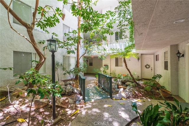1375 Kelton Ave Unit 104, Los Angeles, CA 90024 - view of patio / terrace