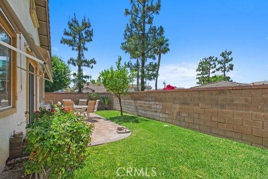 4516 Streamport Dr, Riverside, CA 92505 - view of yard featuring a patio area