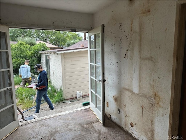 4058 Bledsoe Ave, Culver City, CA 90066 - doorway featuring french doors