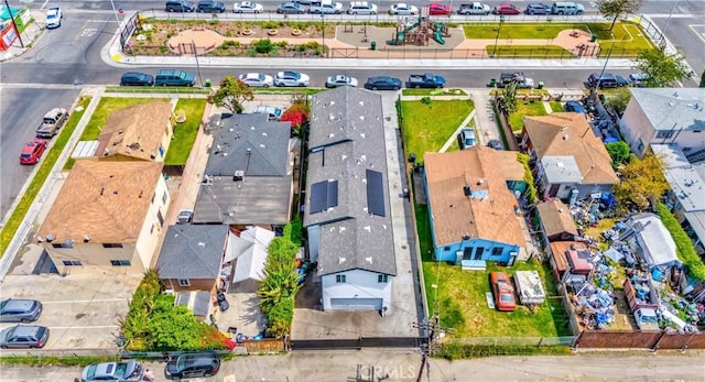 8711 Mckinley Pl, Los Angeles, CA 90002 - aerial perspective of suburban area