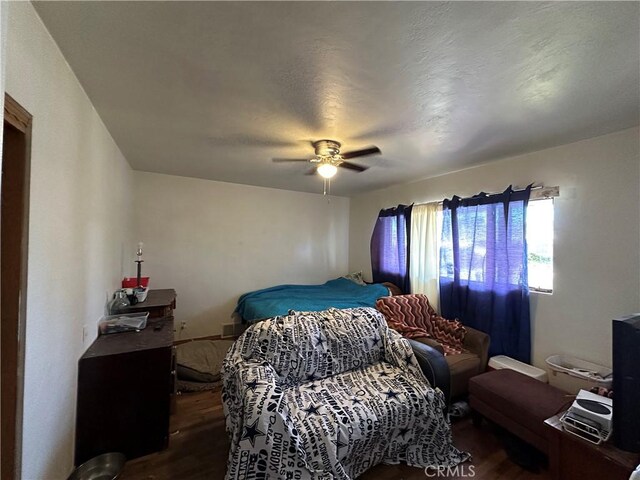 159 S Shasta St S, Willows, CA 95988 - bedroom with wood finished floors and ceiling fan