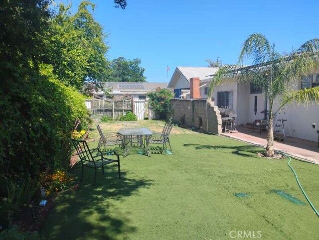 159 S Shasta St S, Willows, CA 95988 - view of yard with a patio