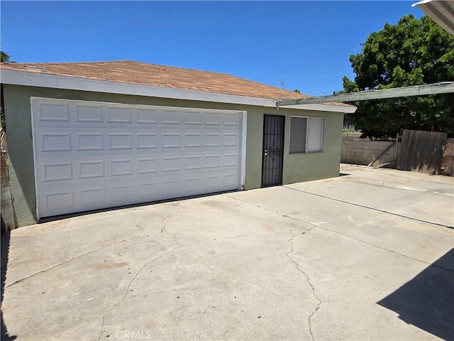 6025 Florence St, Riverside, CA 92504 - garage with driveway