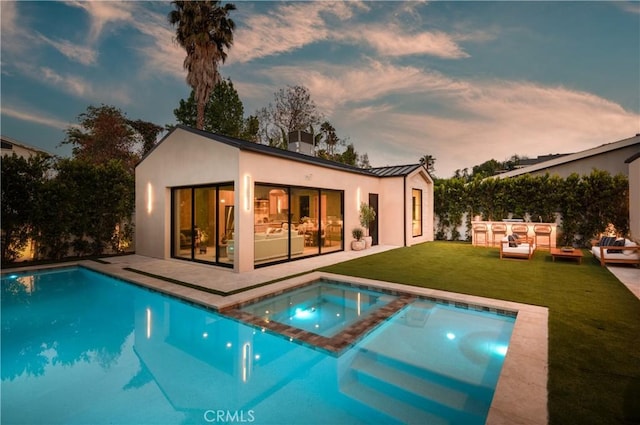 4314 Teesdale Ave, Studio City, CA 91604 - view of swimming pool featuring a lawn, a patio area, a pool with connected hot tub, and outdoor lounge area