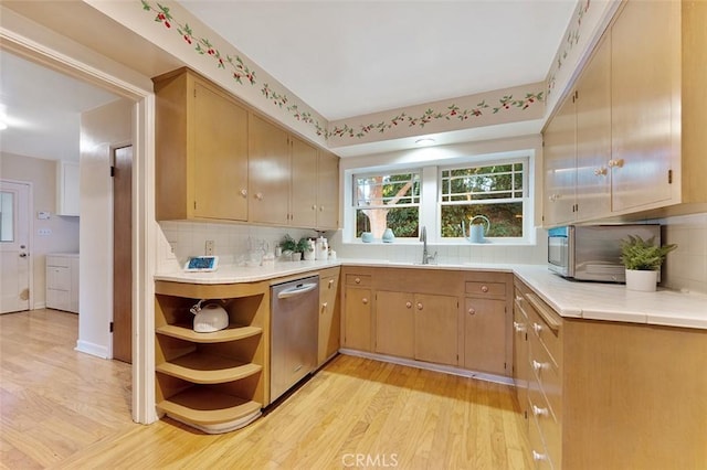 1940 Arroyo Dr, Riverside, CA 92506 - photo 22