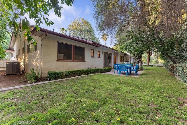 1940 Arroyo Dr, Riverside, CA 92506 - photo 44