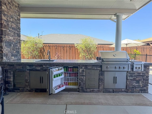 3471 Peerless Ln, Chico, CA 95973 - fenced backyard featuring an outdoor bar