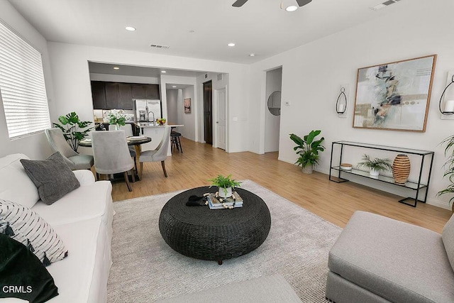 953 Coronado Cir, Santa Paula, CA 93060 - living room featuring light wood-style flooring, a ceiling fan, and recessed lighting