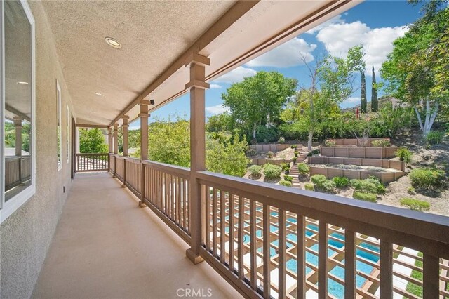 25422 Magnolia Ln, Stevenson Ranch, CA 91381 - balcony with an outdoor living space
