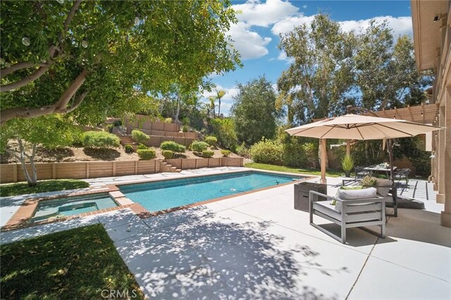 25422 Magnolia Ln, Stevenson Ranch, CA 91381 - view of pool with an in-ground hot tub, a patio area, and a fenced backyard
