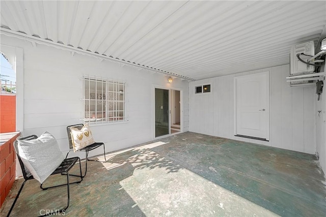 3825 Welland Ave, Los Angeles, CA 90008 - view of patio