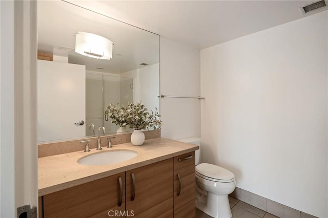 13650 Marina Pointe Dr Unit 908, Marina Del Rey, CA 90292 - full bath with toilet, vanity, tile patterned floors, and a shower with door
