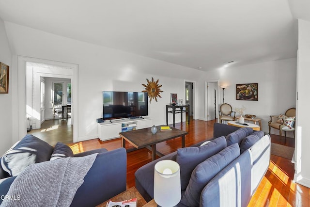 3961 Cumberland Ave, Los Angeles, CA 90027 - photo 9