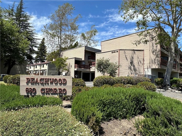 680 Chorro St Unit 18, San Luis Obispo, CA 93401 - view of community sign