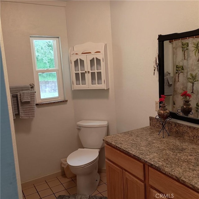 10098 Crestview Dr, Clearlake, CA 95424 - full bath with vanity and tile patterned flooring