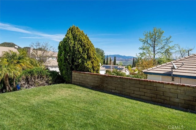 28532 Forest Meadow Pl, Castaic, CA 91384 - view of yard with a mountain view