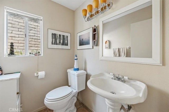 28532 Forest Meadow Pl, Castaic, CA 91384 - bathroom with toilet, a sink, and baseboards
