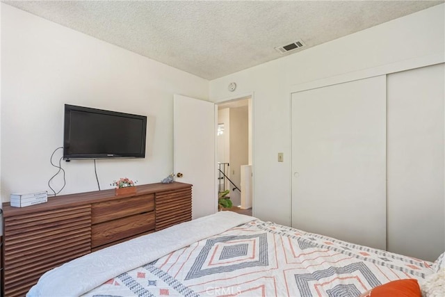 6858 John Dr, Jurupa Valley, CA 92509 - photo 21