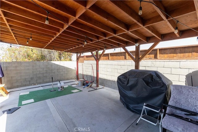 901 S Clymar Ave, Compton, CA 90220 - fenced backyard with a patio area and area for grilling