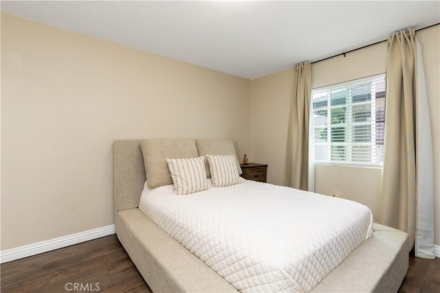 901 S Clymar Ave, Compton, CA 90220 - bedroom featuring wood finished floors and baseboards