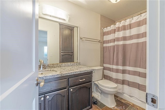 40052 18th St W, Palmdale, CA 93551 - full bath featuring a wall mounted AC, vanity, toilet, and curtained shower