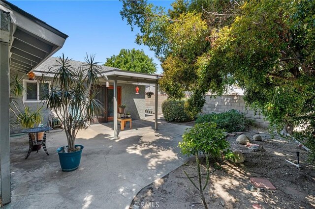9945 Date St, Fontana, CA 92335 - view of patio / terrace