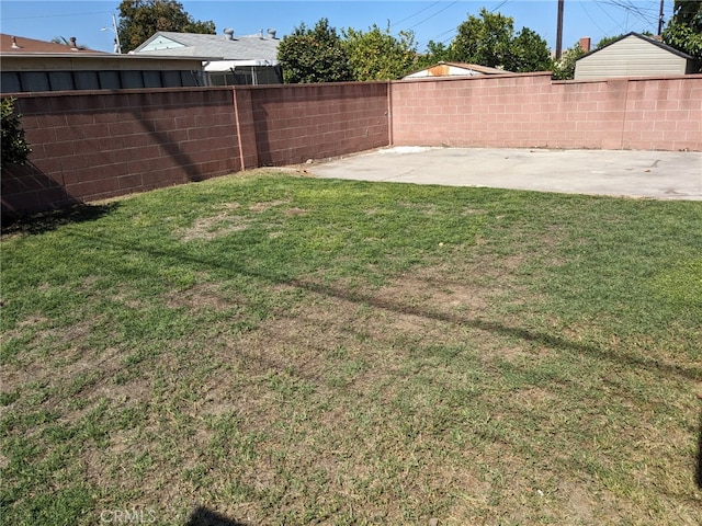 12707 Hoback St, Norwalk, CA 90650 - view of yard featuring a patio