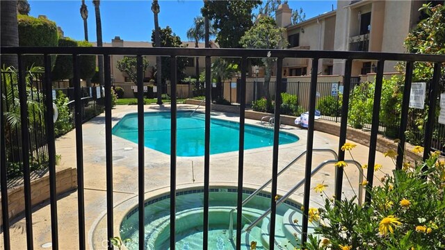 9601 Woodman Ave Unit 8, Arleta, CA 91331 - photo 12