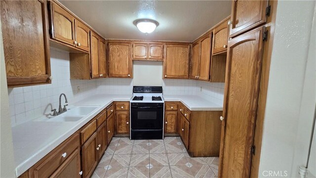 9601 Woodman Ave Unit 8, Arleta, CA 91331 - photo 9