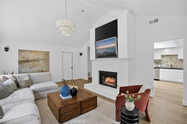 983 Oak St, Costa Mesa, CA 92627 - photo 9
