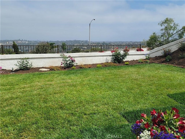 2722 Olympia Dr, Carlsbad, CA 92010 - view of yard