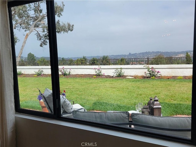 2722 Olympia Dr, Carlsbad, CA 92010 - view of yard