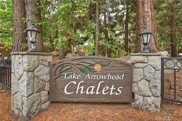 209 Cool Creek Ln Unit 10, Lake Arrowhead, CA 92352 - view of community / neighborhood sign
