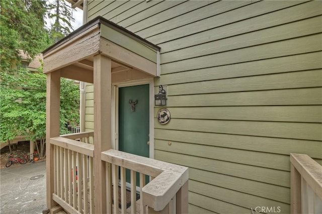 209 Cool Creek Ln Unit 10, Lake Arrowhead, CA 92352 - view of property entrance