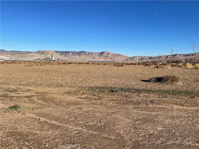 20028 Tehachapi Willow Springs Rd, Tehachapi, CA 93561