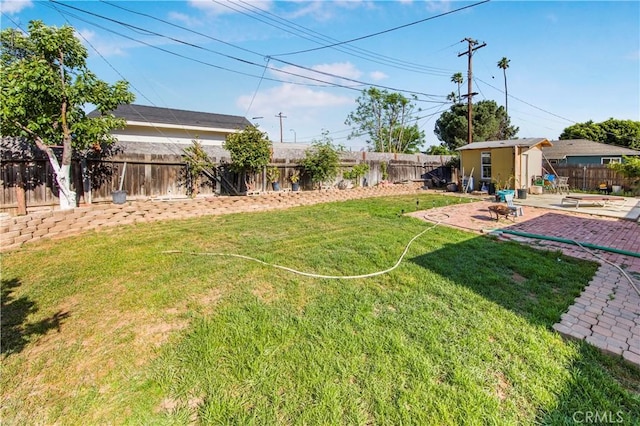 10636 Wolfe Ave, Riverside, CA 92505 - view of yard featuring a patio area and an outbuilding
