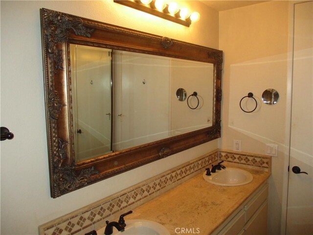29161 Isleta Ct, Cathedral City, CA 92234 - photo 10