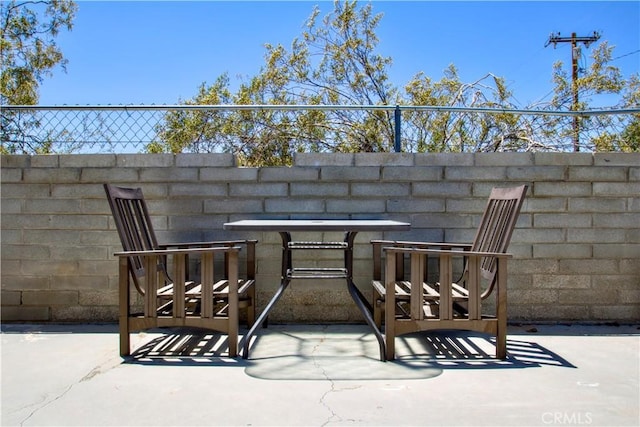 5536 Cahuilla Ave Unit 29, Palms, CA 92277 - view of patio / terrace