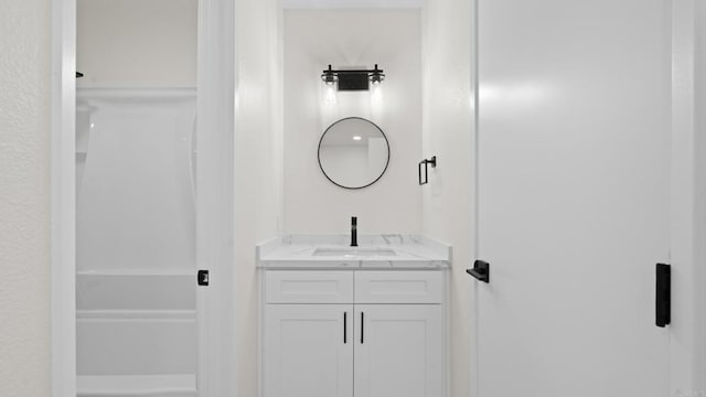 1524 Bridgeview Dr, San Diego, CA 92105 - bathroom with vanity