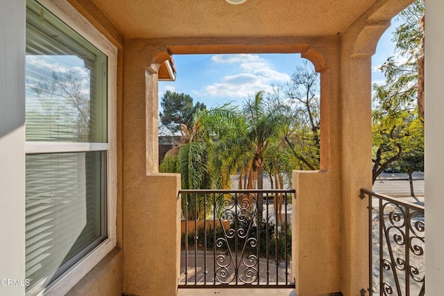 433 N Altadena Dr Unit 4, Pasadena, CA 91107 - view of balcony