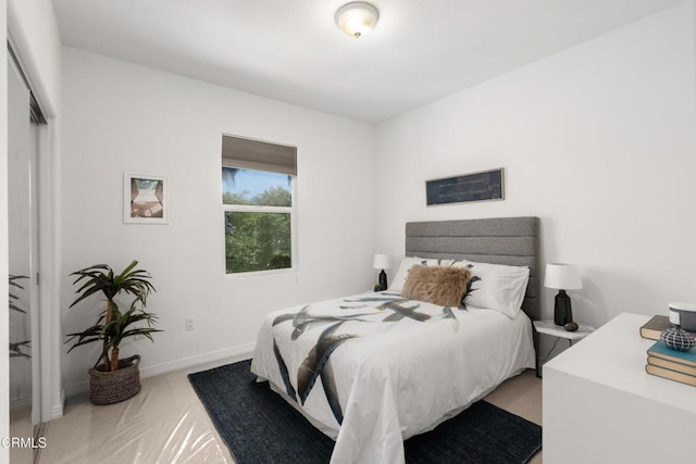 433 N Altadena Dr Unit 4, Pasadena, CA 91107 - carpeted bedroom with baseboards