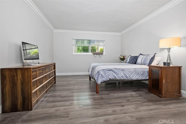 676 Via Alhambra Unit C, Laguna Woods, CA 92637 - bedroom with baseboards, crown molding, and wood finished floors