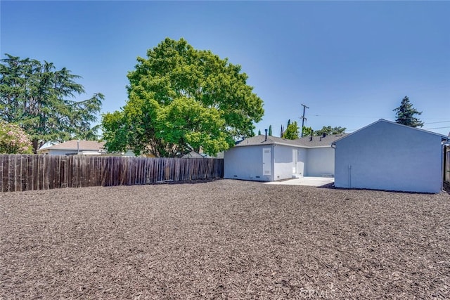 1221 Westminster Ave, East Palo Alto, CA 94303 - view of fenced backyard