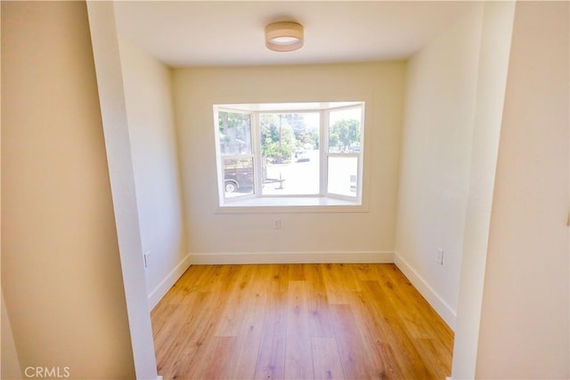 417 S Murdock Ave, Willows, CA 95988 - empty room featuring light wood-type flooring and baseboards