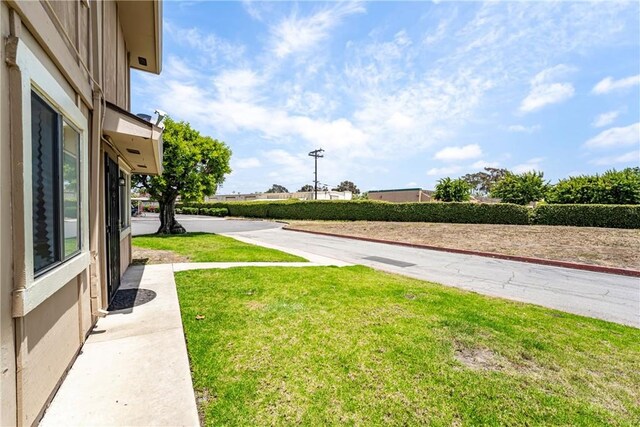 26406 Paseo Pamela, San Juan Capistrano, CA 92675 - view of green lawn